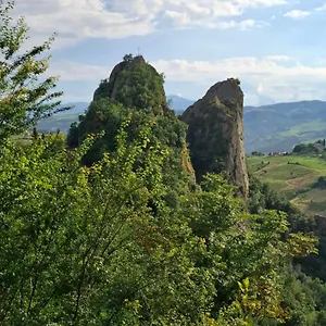 https://il-castellaro-ai-sassi.emilia-romagnahotels.net